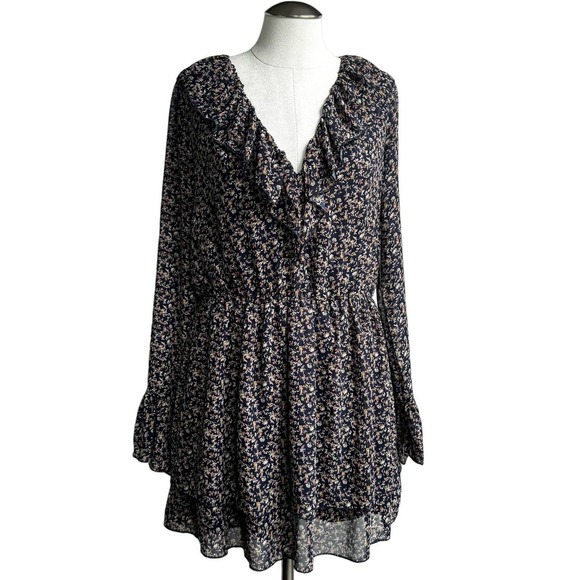 Urban Outfitters Dresses & Skirts - Urban‎ Outfitters Floral Print Ruffle V Neck Long Sleeve Mini Dress Womens M